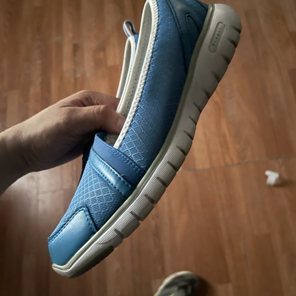 Proper woman’s mesh Blue Slip-On Sneakers - Picture 2 of 4